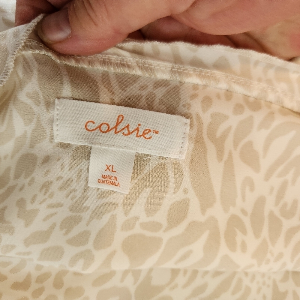 Colsie Sleep Top - Picture 9 of 10